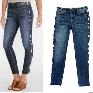 Driftwood Jackie Embroidered Jeans size 27